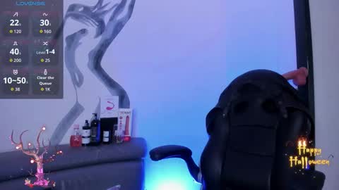 Snapshot of liamdeep_ chatting on October 11, 11:53 pm LiamDeep online show from October 11, 11:53 pm