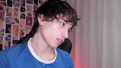 Liam online show from October 31, 6:26 am