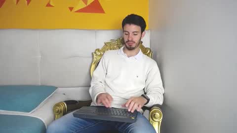 Snapshot of liamluxe chatting on October 16, 1:08 pm LiamLuxe online show from October 16, 1:08 pm