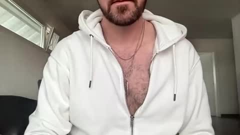 Chris online show from January 4, 9:10 am