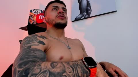 liam online show from February 9, 11:25 am