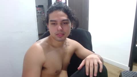Snapshot of liamrides chatting on October 6, 3:00 am liamrides online show from October 6, 3:00 am