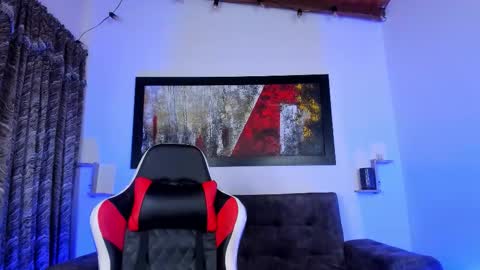 Snapshot of liamwyatt_ chatting on October 19, 3:22 am liamwyatt_ online show from October 19, 3:22 am