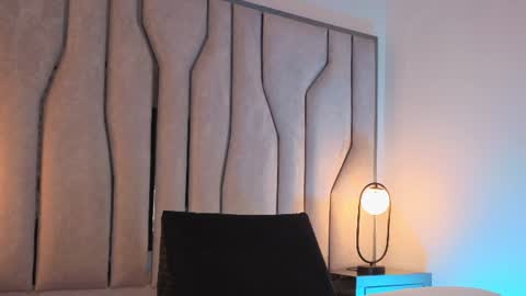 lian_cameron online show from July 25, 4:31 am