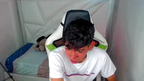 LIAR online show from April 24, 3:09 am