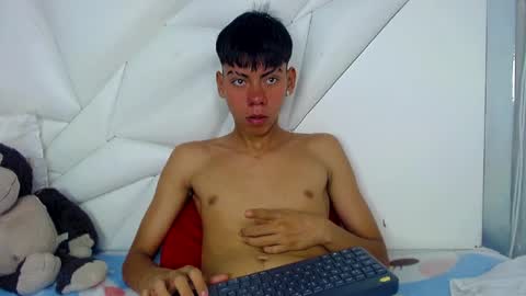 LIAR online show from April 10, 8:38 pm