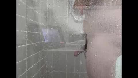 lickitwell29 online show from December 14, 9:29 am