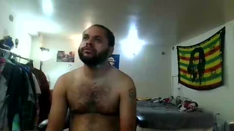 Snapshot of lightskinned666 chatting on October 12, 4:56 pm lightskinned666 online show from October 12, 4:56 pm