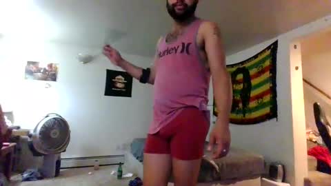 Snapshot of lightskinned666 chatting on September 10, 3:32 pm lightskinned666 online show from September 10, 3:32 pm
