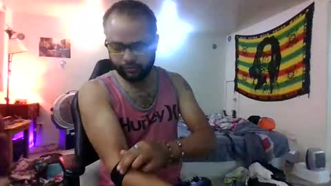 Snapshot of lightskinned666 chatting on October 5, 4:16 am lightskinned666 online show from October 5, 4:16 am