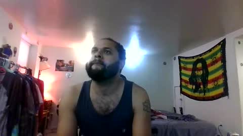 Snapshot of lightskinned666 chatting on October 16, 7:00 pm lightskinned666 online show from October 16, 7:00 pm