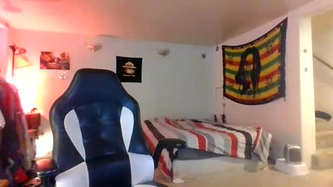 lightskinned666 online show from April 23, 4:42 pm