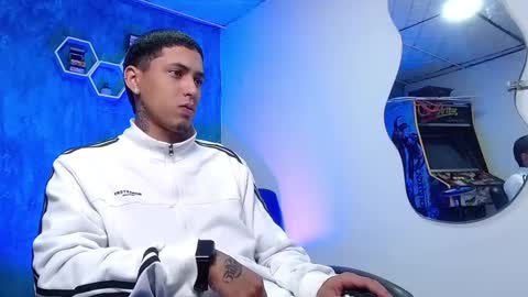 Daniel online show from December 5, 12:33 pm