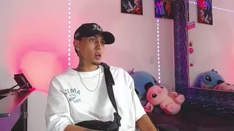 Daniel online show from November 13, 7:51 pm