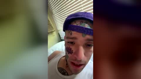 lil_peniz1 online show from July 19, 5:19 pm