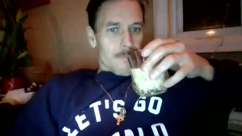 lildeer1980 online show from December 14, 11:12 pm