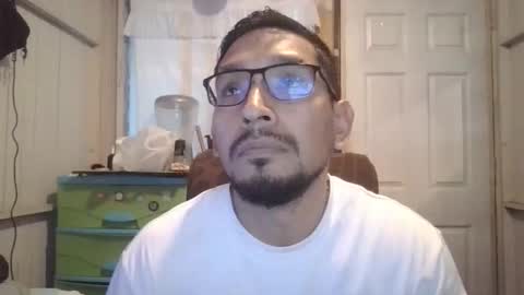 Snapshot of limaboy444 chatting on October 19, 3:33 am Smith666 online show from October 19, 3:33 am