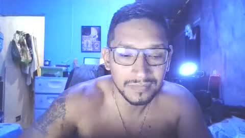 Snapshot of limaboy444 chatting on January 30, 4:06 am Smith666 online show from January 30, 4:06 am