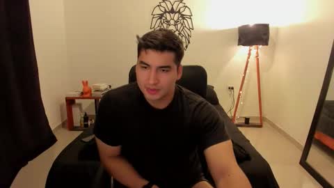 Lion online show from January 12, 12:47 am