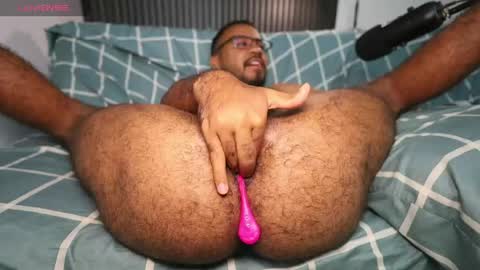 Little bear - give my room a like thanks. online show from April 24, 1:19 am