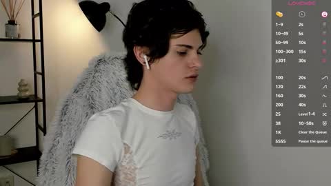 Daniel online show from February 25, 5:36 pm