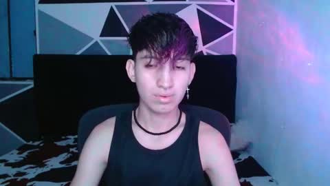 Snapshot of littlextrem chatting on December 11, 1:28 am Eros online show from December 11, 1:28 am