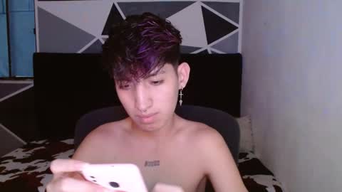 Snapshot of littlextrem chatting on January 7, 1:54 pm Eros online show from January 7, 1:54 pm