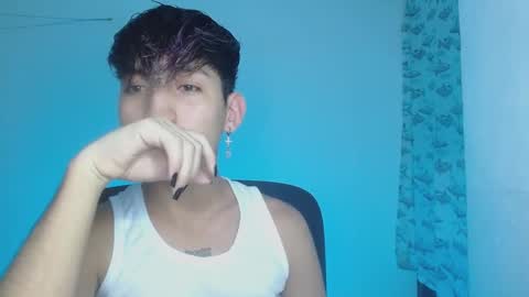 Snapshot of littlextrem chatting on February 24, 2:08 am Eros online show from February 24, 2:08 am
