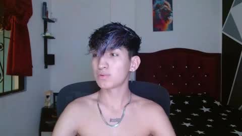 Snapshot of littlextrem chatting on December 5, 3:26 am Eros online show from December 5, 3:26 am