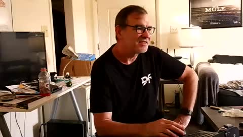 Snapshot of lngdickdaddy chatting on September 9, 7:13 pm LongDick Daddy online show from September 9, 7:13 pm