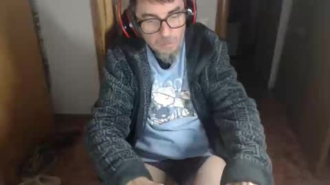 lobosolitario73 online show from November 23, 1:05 am