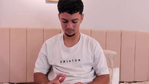 logan online show from April 25, 5:10 am