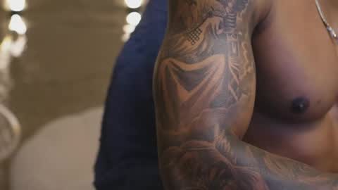 logan_varela online show from April 24, 5:48 pm