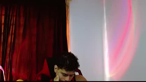 Loganandrwz online show from February 25, 6:42 pm