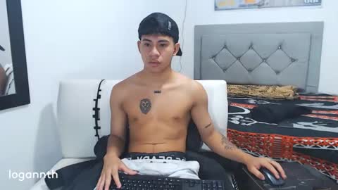 Snapshot of logannthh chatting on January 14, 11:16 pm logannthh online show from January 14, 11:16 pm