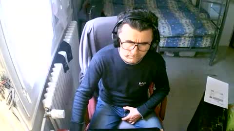 lokoum39 online show from March 30, 1:45 pm