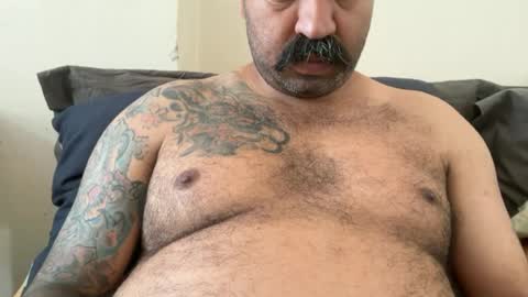 london_lad_101 online show from August 4, 8:31 am
