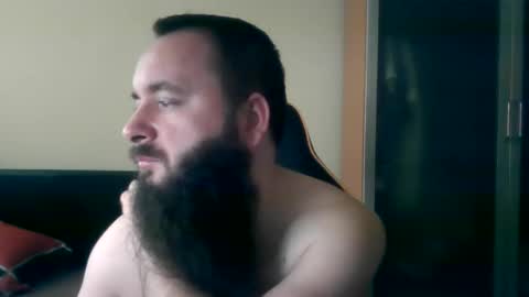 london_man1988 online show from February 19, 10:34 am