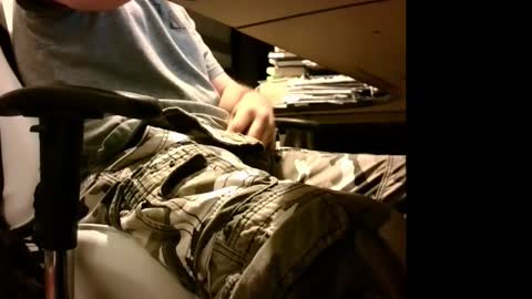 Snapshot of lonelypumabreizh chatting on September 16, 5:08 am Pumabreizh online show from September 16, 5:08 am
