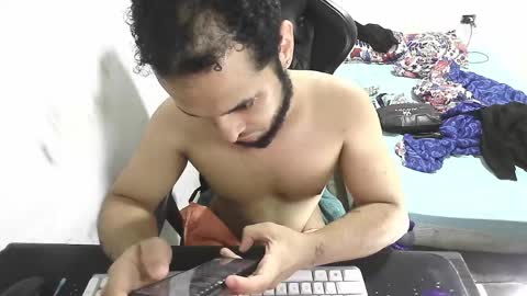 Marvin Santiago online show from April 25, 6:27 am