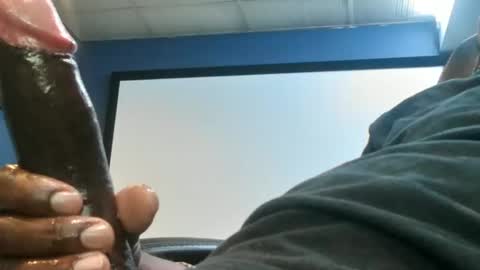 Snapshot of longblack37 chatting on February 2, 3:07 pm slim reaper online show from February 2, 3:07 pm