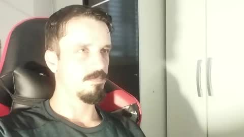 Lucas online show from December 29, 1:38 pm