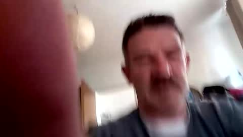 lookercgn online show from April 13, 8:48 am