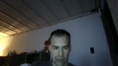 loonelyy online show from April 24, 11:07 pm