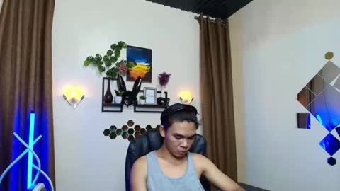 lord_hotasian online show from January 18, 11:34 am