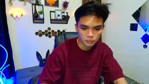 lord_hotasian online show from March 8, 1:48 pm