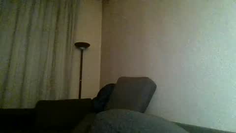 louis_chokdee online show from December 7, 4:03 pm