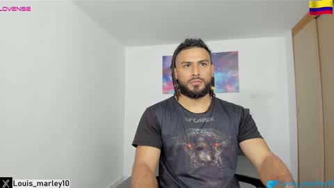 Snapshot of louis_marley_ chatting on February 9, 2:17 am louis_marley_ online show from February 9, 2:17 am