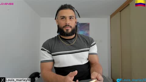 Snapshot of louis_marley_ chatting on January 30, 8:21 pm louis_marley_ online show from January 30, 8:21 pm