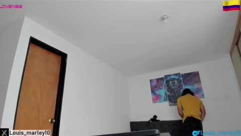 Snapshot of louis_marley_ chatting on March 4, 4:09 pm louis_marley_ online show from March 4, 4:09 pm
